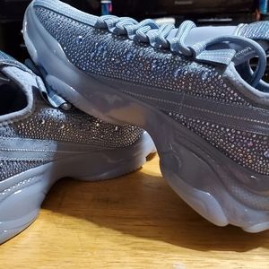 Steve Madden sneakers